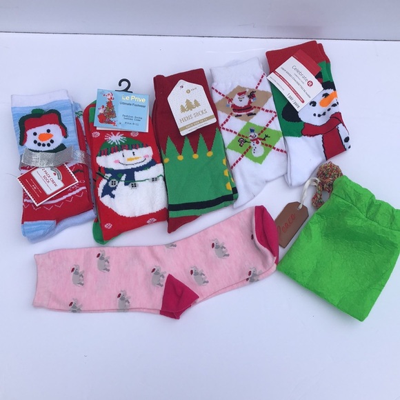 BUNDLE of Christmas crew socks-7 PAIRS!! - Picture 2 of 11